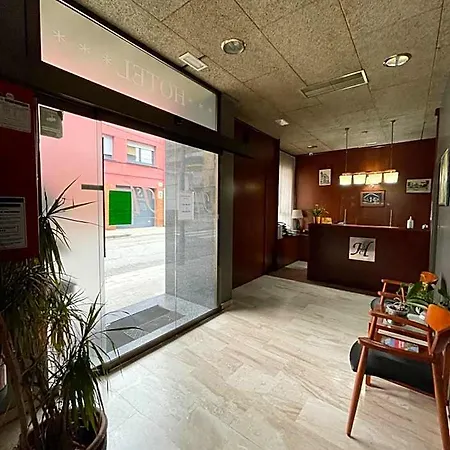 Hotell Hotel Sant Celoni 3*