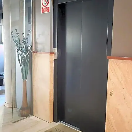 Hotel Sant Celoni Hotell